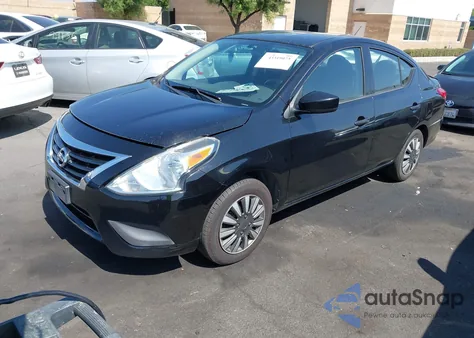 2016 Nissan Versa 1.6 S z USA, uszkodzony, nr VIN 3N1CN7AP1GL917886